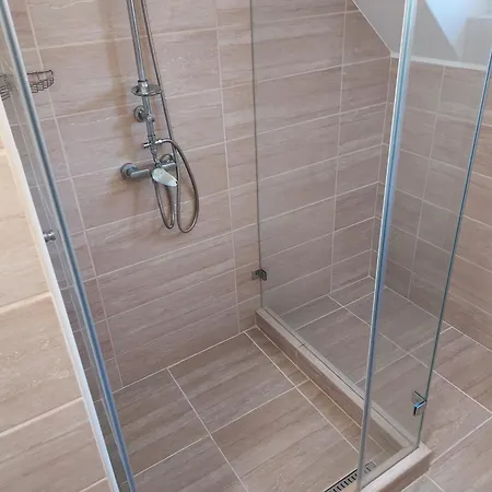 公寓 Vanda 巴拉通雷勒