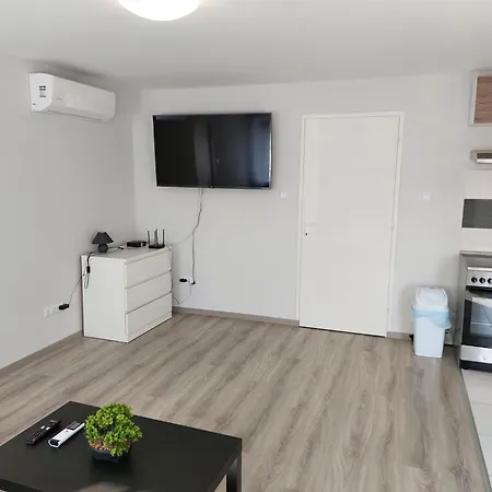 Vanda Apartment Balatonlelle