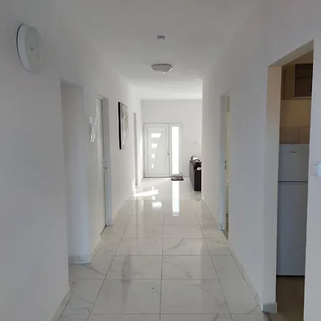 Apartment Vanda Balatonlelle