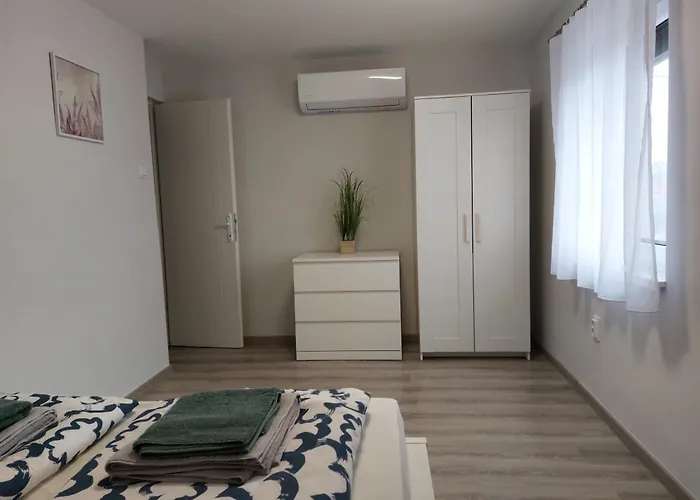 Vanda Apartment